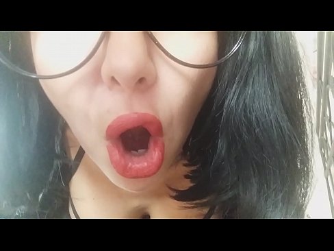 ❤️ Mêl, ni fydd eich llysfam yn gadael i chi fynd i'r ysgol heddiw... dwi eich angen chi yn ormodol... ❤ Fideo porn ar cy.verhentai.ru ❌