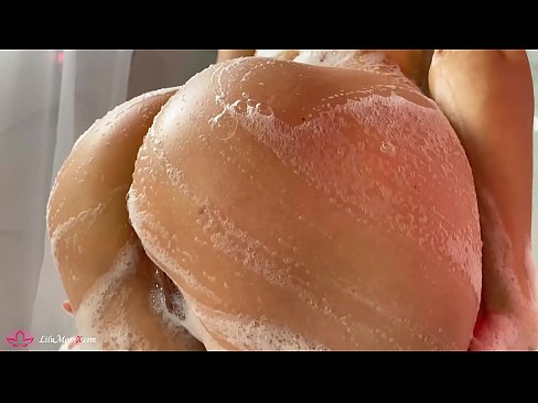 ❤️ Mae gwallt tywyll yn Mastyrbio Pussy gyda Dirgrynwr i Orgasm Dwys yn y Cawod ❤ Fideo porn ar cy.verhentai.ru ❌